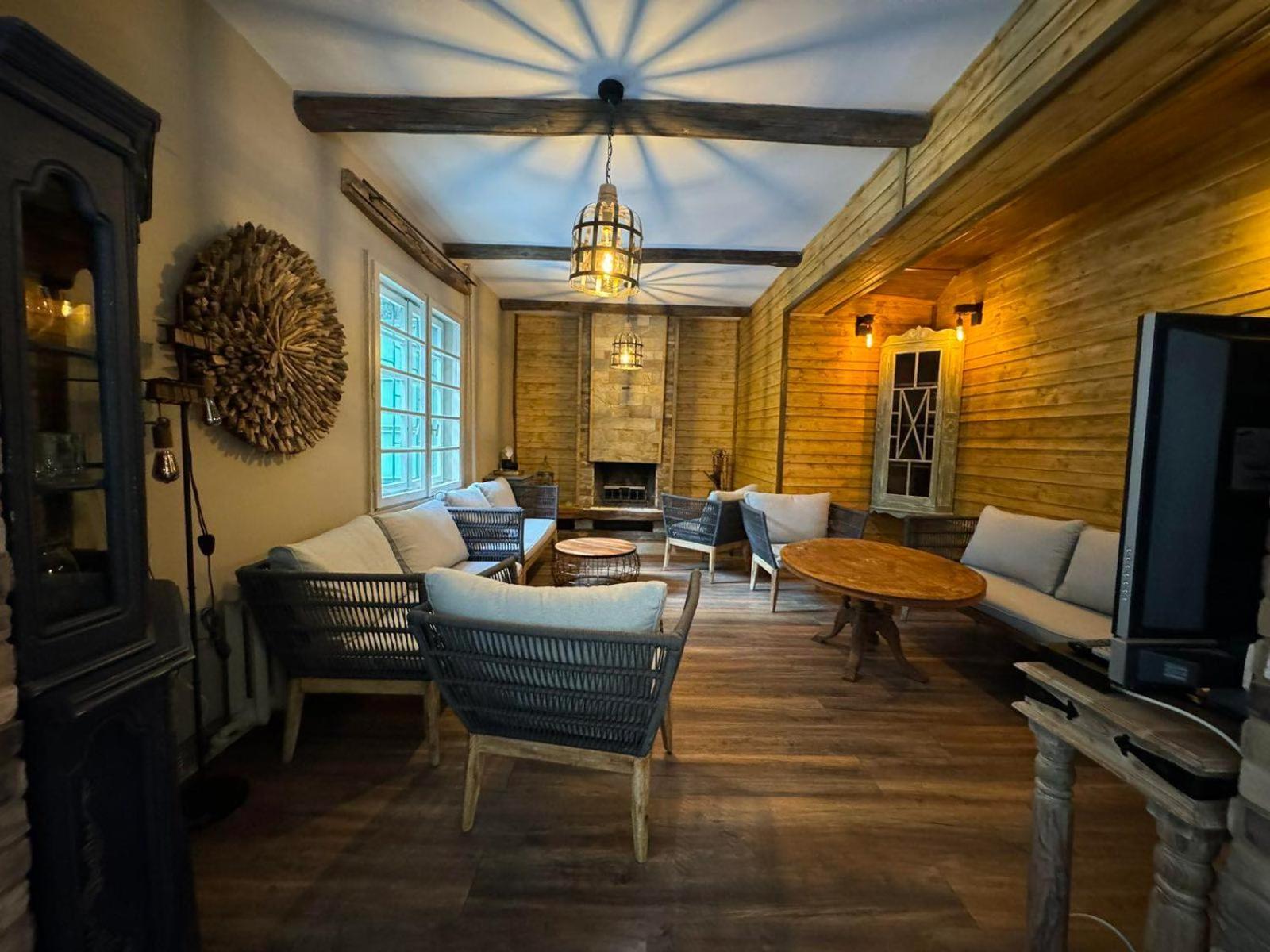 Villa Adis With Hot Pool & Jacuzzi By Bookvillabg Borovets Buitenkant foto
