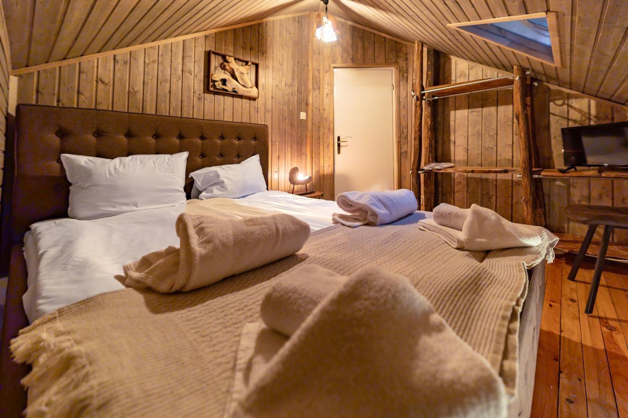 Villa Adis With Hot Pool & Jacuzzi By Bookvillabg Borovets Buitenkant foto